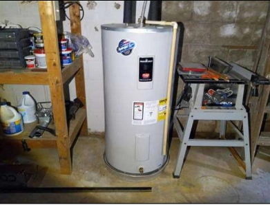File:Hot water heater.webp